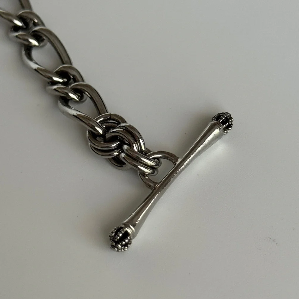 Juicy Couture Toggle Bracelet - Picture 5 of 5